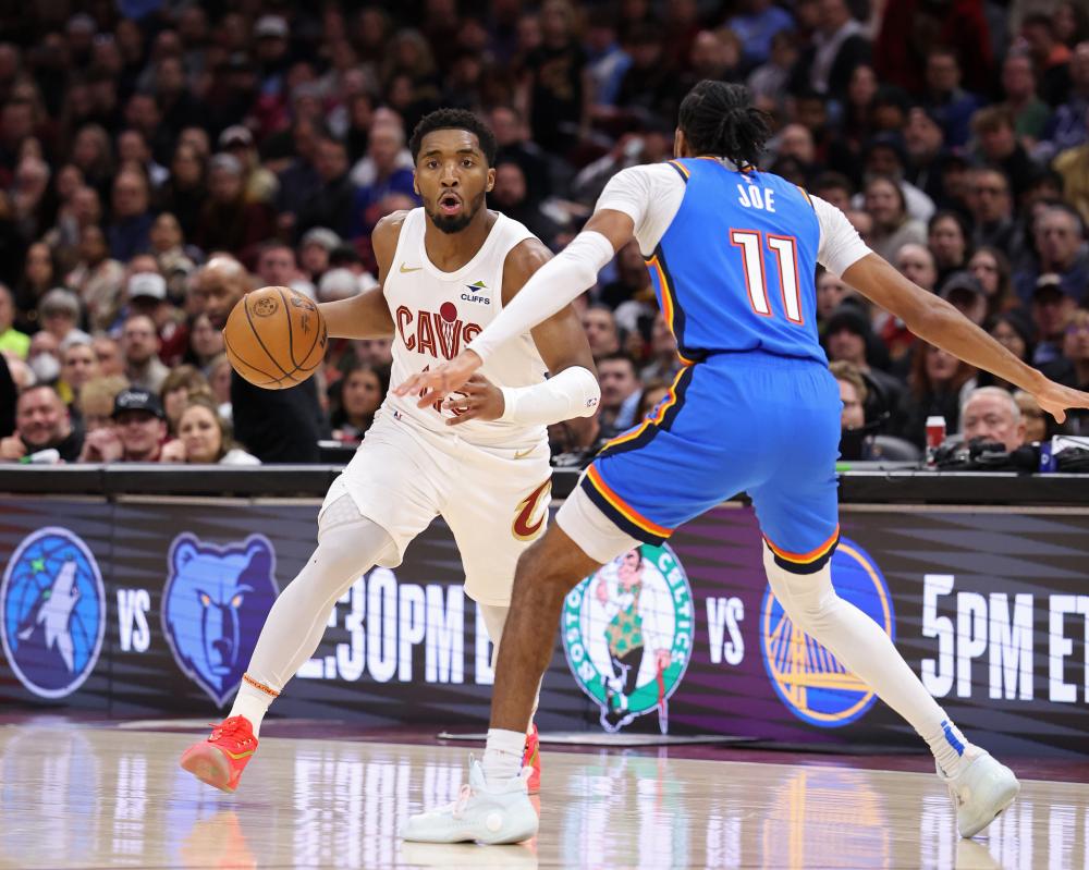 也折射出球 也折射出球