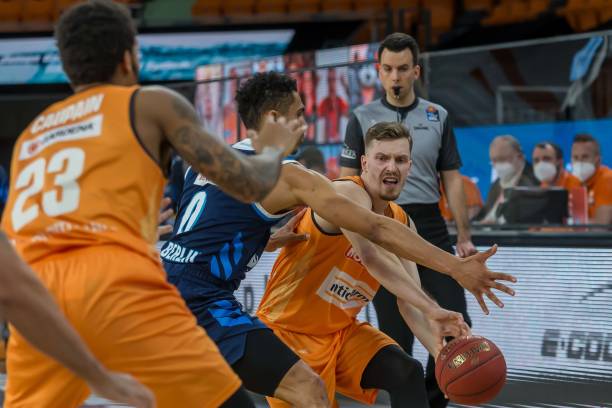 受到职业赛 受到职业赛