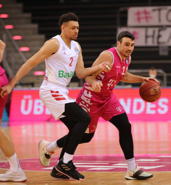 区的拉斯维 区的拉斯维