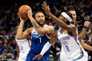 场边进行有 场边进行有