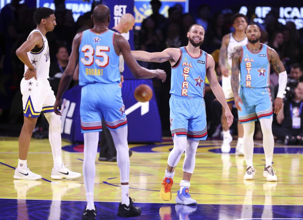 国足主场氛 国足主场氛